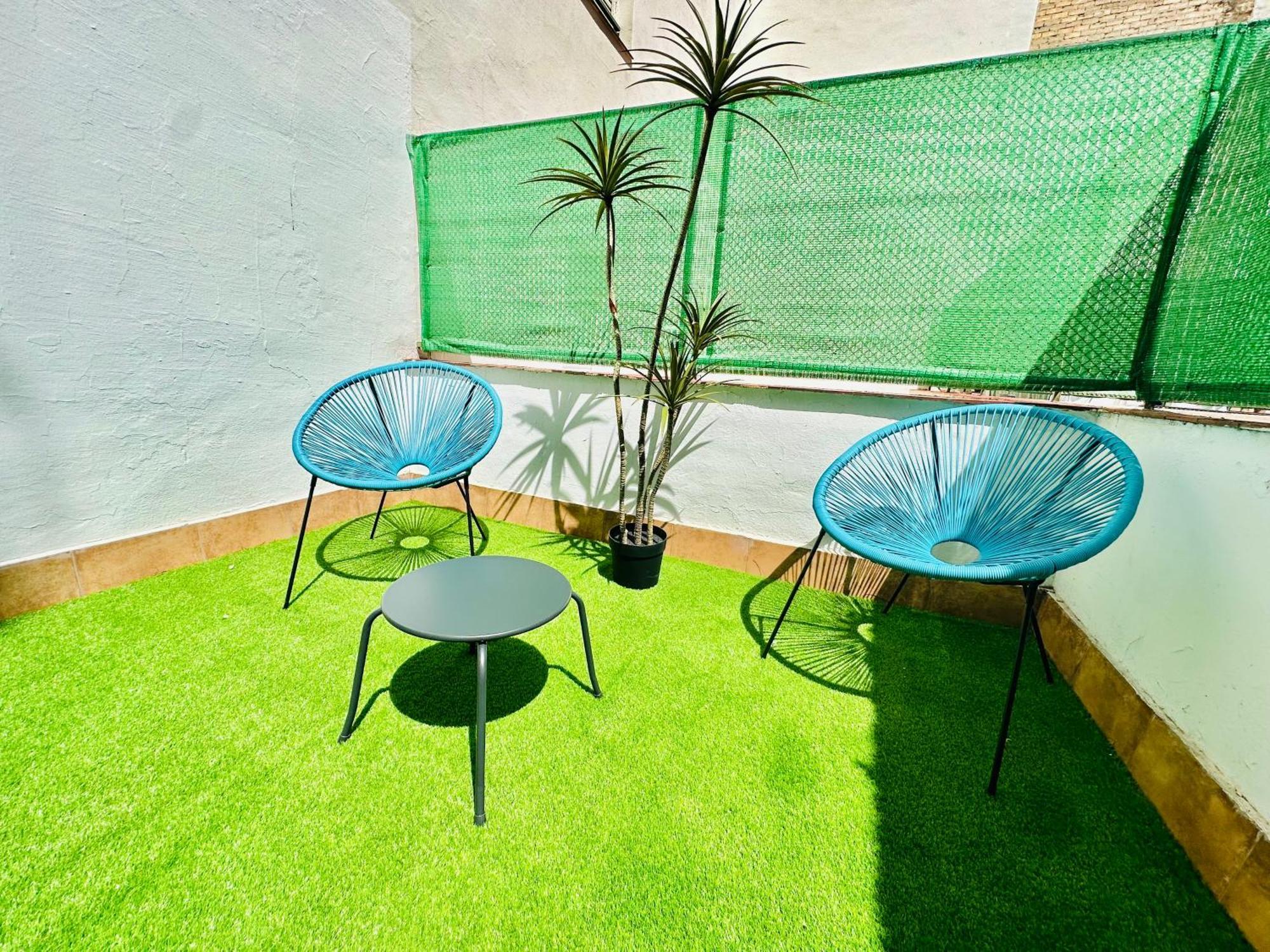 La Ibiza Del Pilar Apartment Zaragoza Bagian luar foto