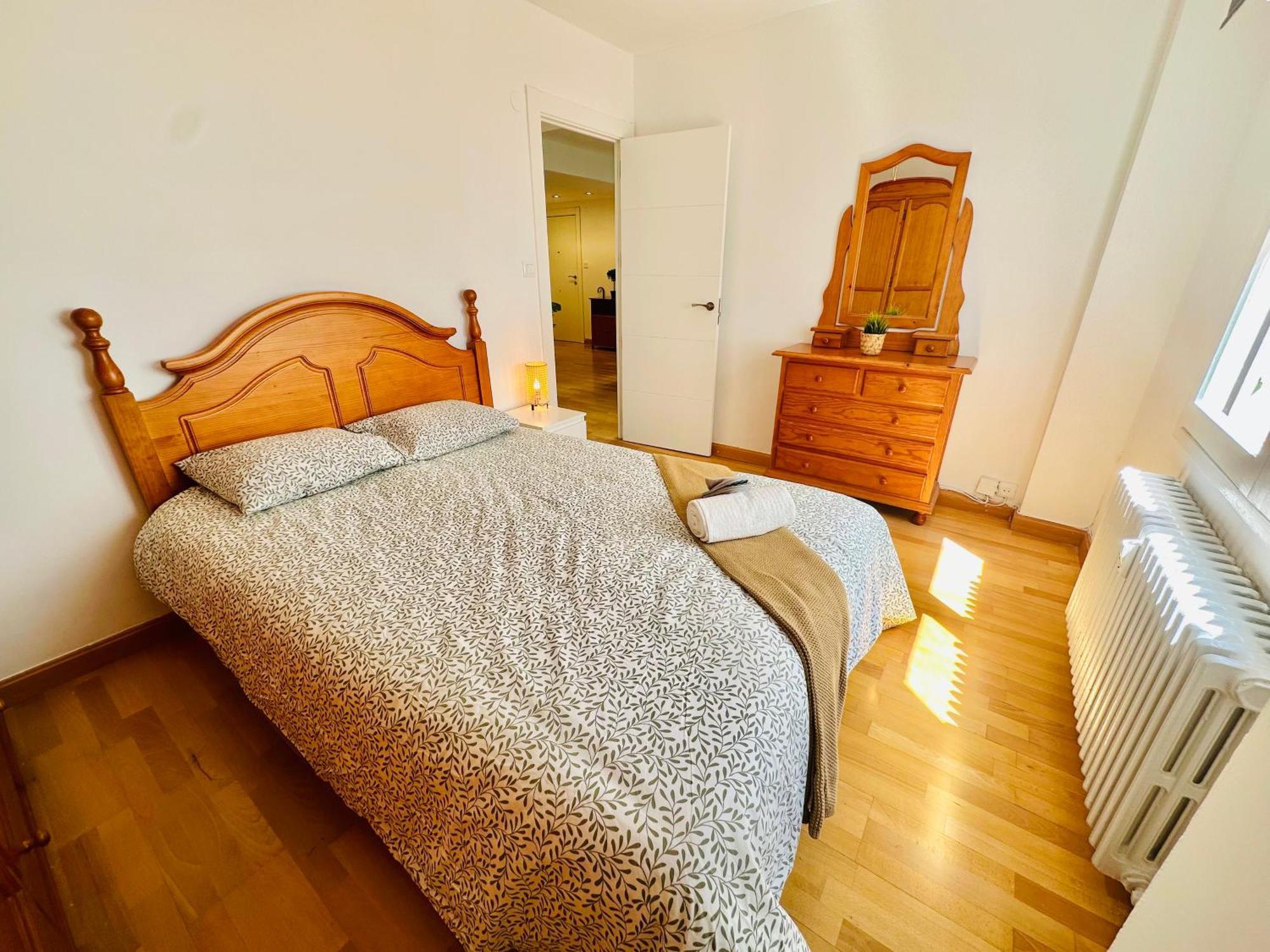 La Ibiza Del Pilar Apartment Zaragoza Bagian luar foto